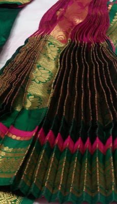 Red and best sale green bharatanatyam dress